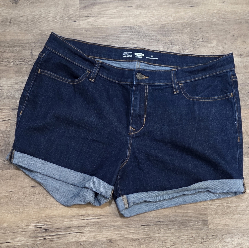 Old Navy Shorts Womens Sz 14 Semi-Fitted Denim Blue Jeans Stretch Cuffed Mom